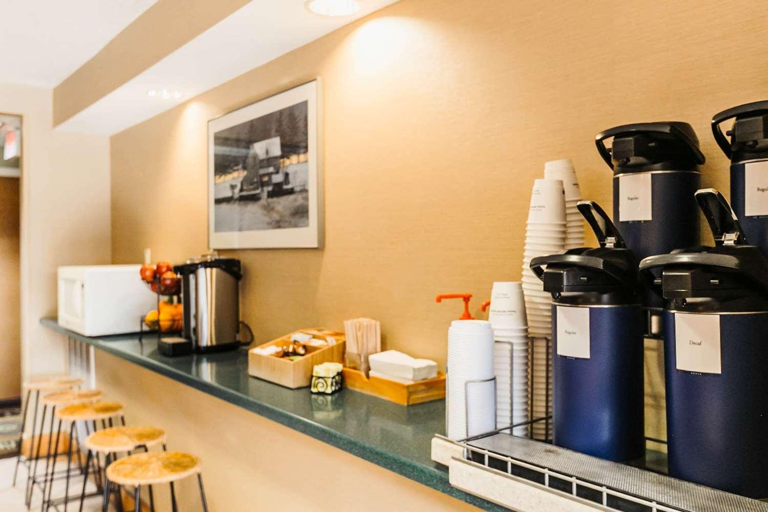 Surestay Plus Hotel By Best Western Elizabethtown Hershey Εξωτερικό φωτογραφία