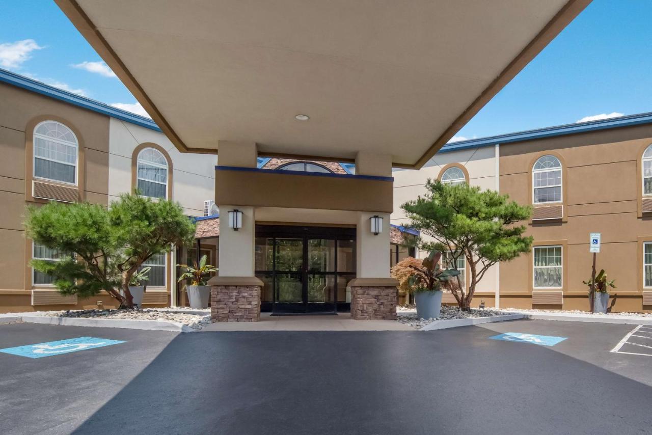 Surestay Plus Hotel By Best Western Elizabethtown Hershey Εξωτερικό φωτογραφία