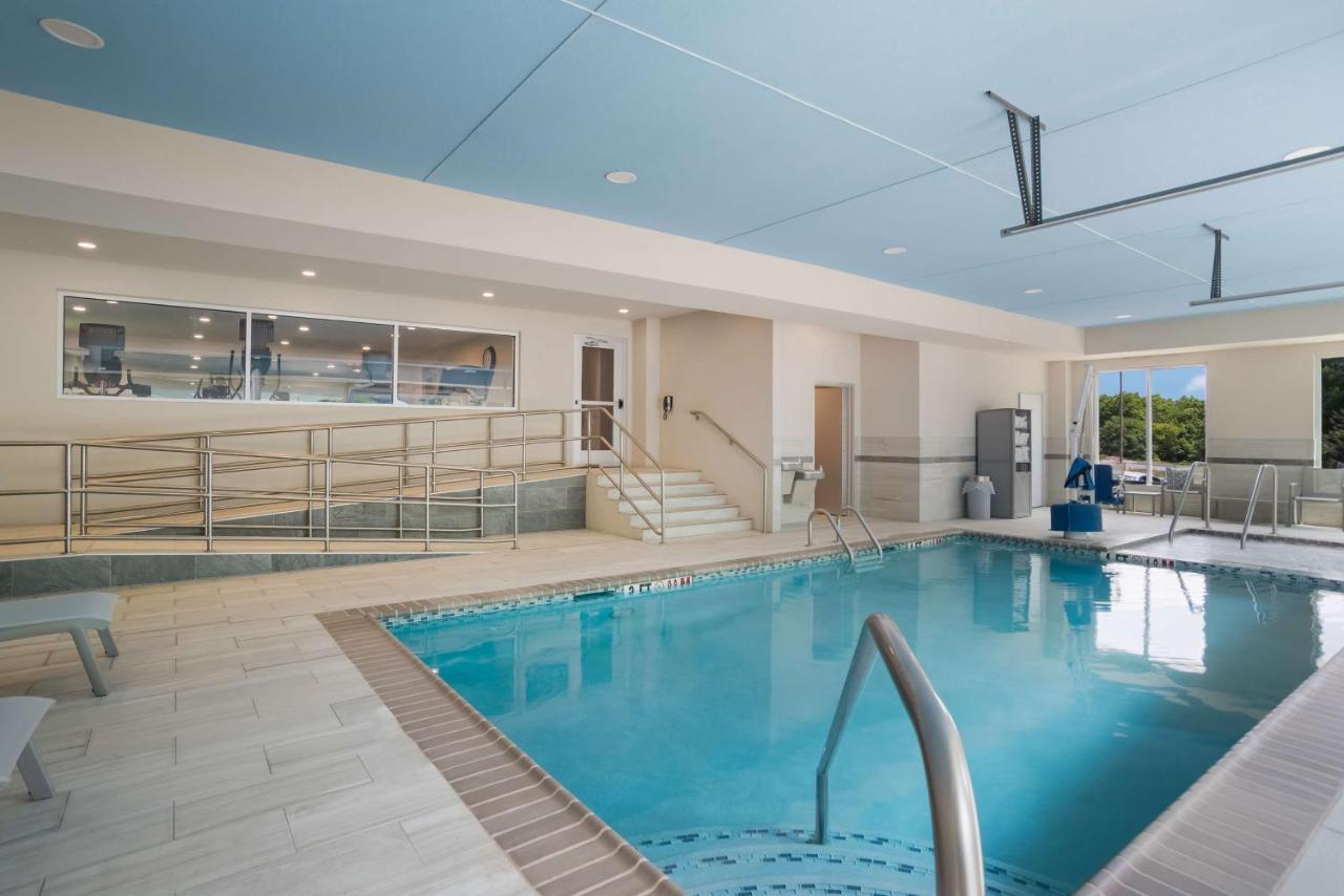 Surestay Plus Hotel By Best Western Elizabethtown Hershey Εξωτερικό φωτογραφία