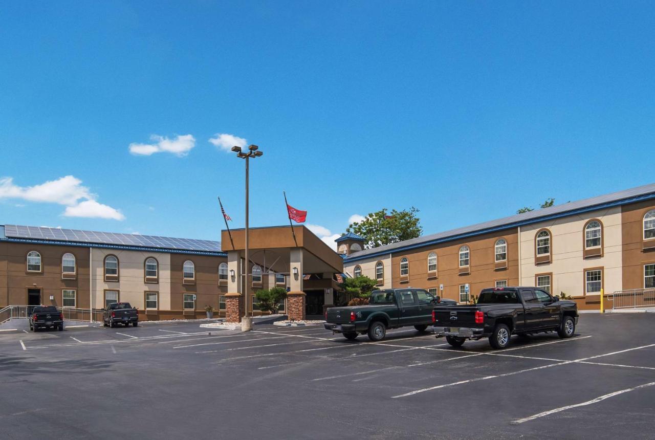 Surestay Plus Hotel By Best Western Elizabethtown Hershey Εξωτερικό φωτογραφία