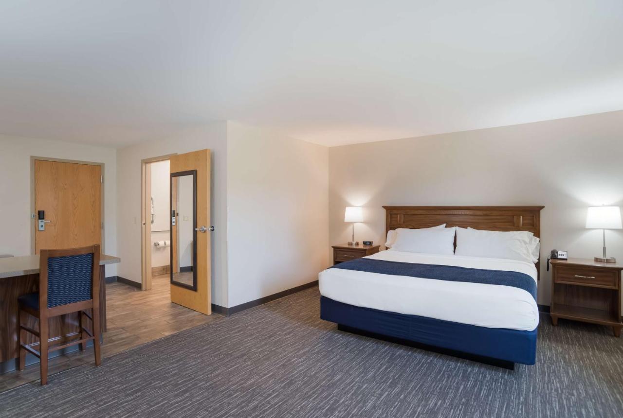 Surestay Plus Hotel By Best Western Elizabethtown Hershey Εξωτερικό φωτογραφία