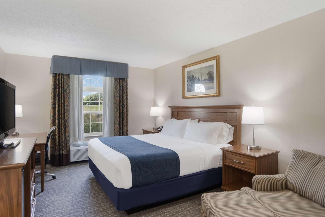 Surestay Plus Hotel By Best Western Elizabethtown Hershey Εξωτερικό φωτογραφία