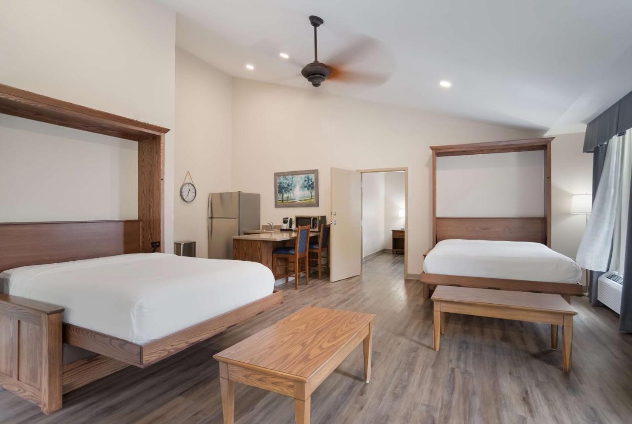 Surestay Plus Hotel By Best Western Elizabethtown Hershey Εξωτερικό φωτογραφία